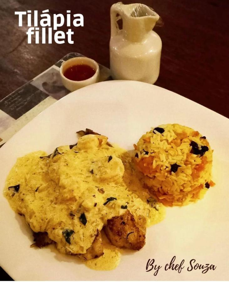 因巴塞 布萨达卢奥达普拉亚旅馆酒店 外观 照片
