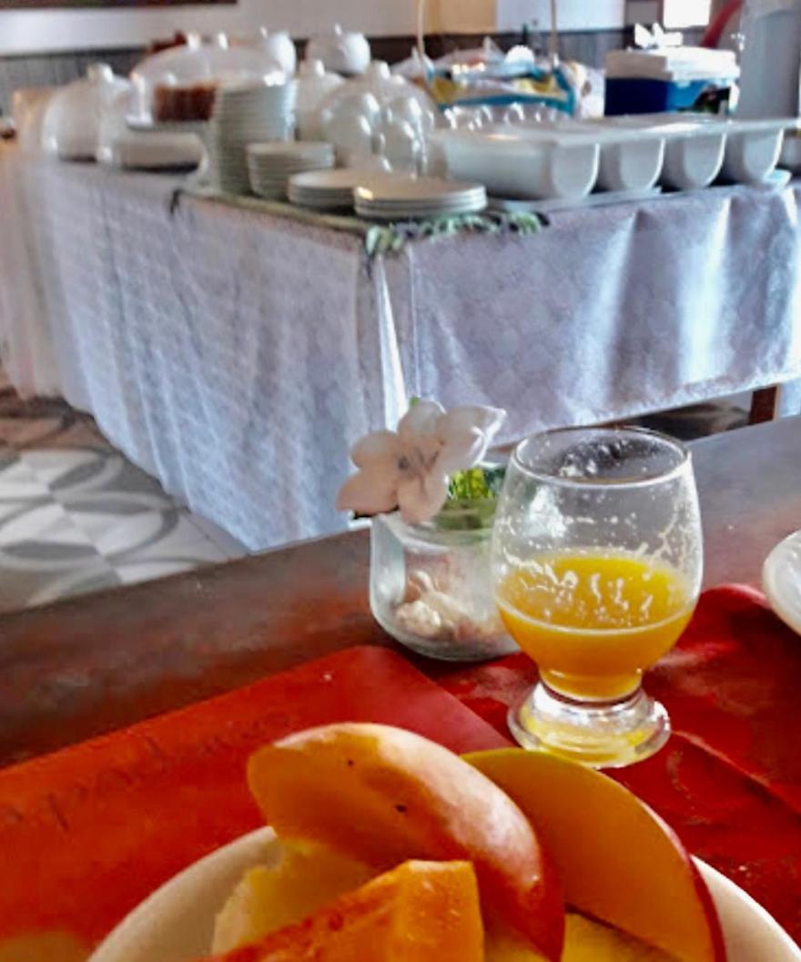 因巴塞 布萨达卢奥达普拉亚旅馆酒店 外观 照片
